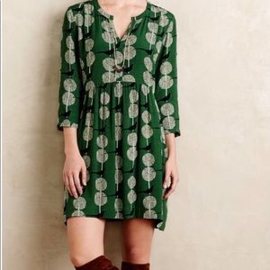 Anthropologie Dress size Small Green with Birds